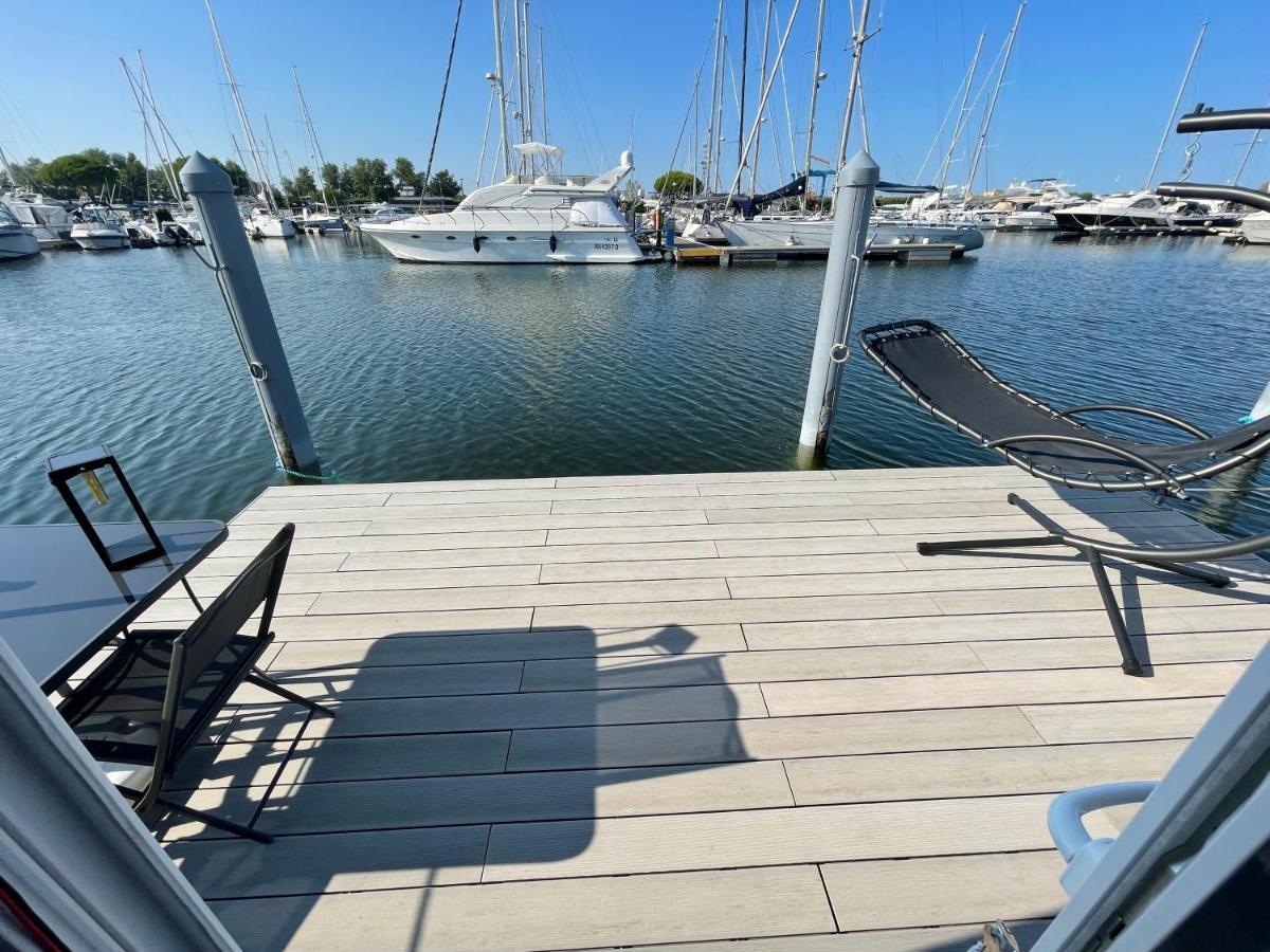 Marina Degli Estensi Floating Resort Llido Degli Estensi Zewnętrze zdjęcie