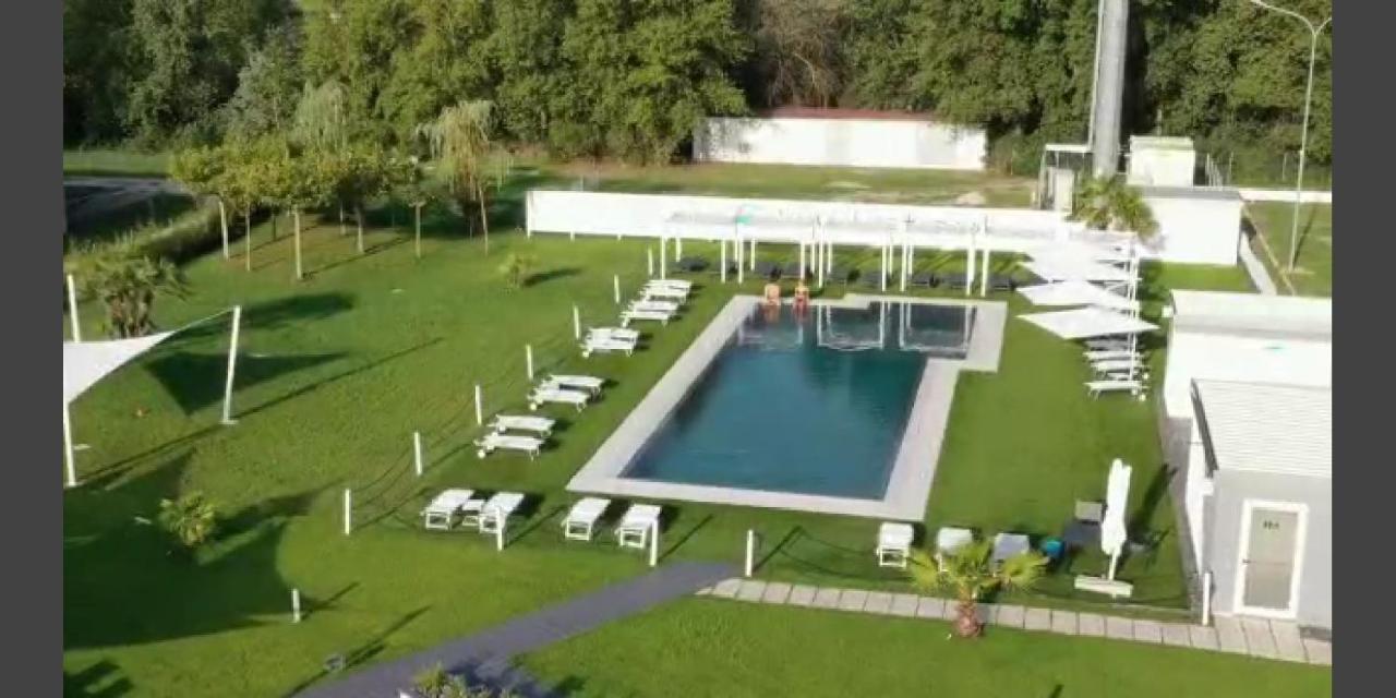 Marina Degli Estensi Floating Resort Llido Degli Estensi Zewnętrze zdjęcie
