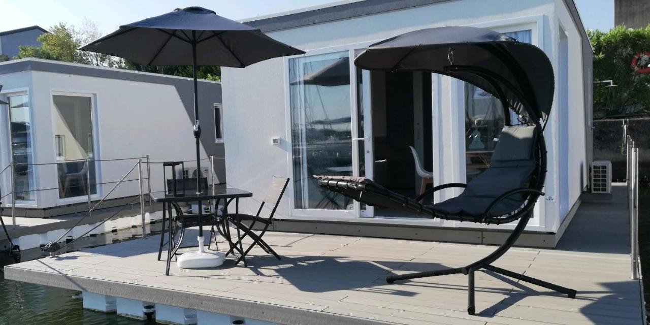 Marina Degli Estensi Floating Resort Llido Degli Estensi Zewnętrze zdjęcie