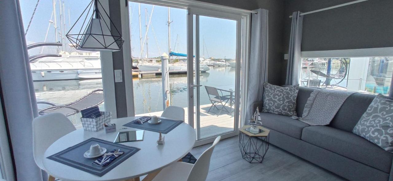 Marina Degli Estensi Floating Resort Llido Degli Estensi Zewnętrze zdjęcie