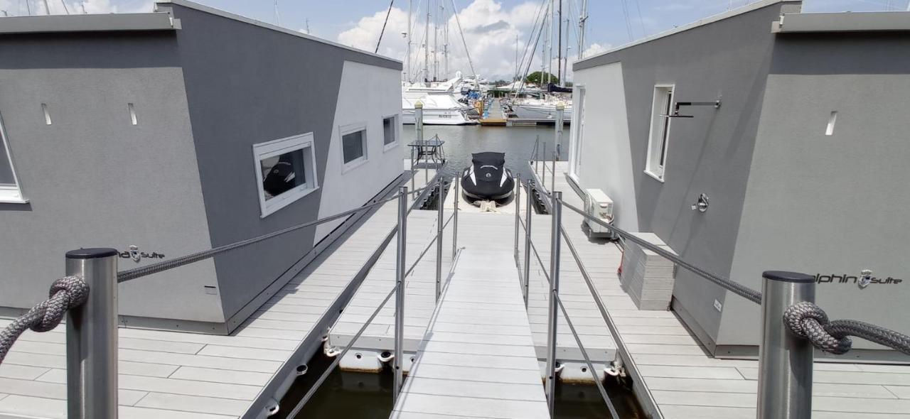 Marina Degli Estensi Floating Resort Llido Degli Estensi Zewnętrze zdjęcie
