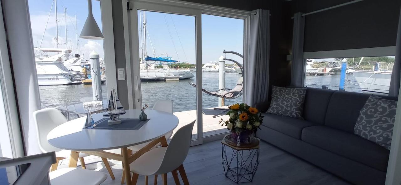 Marina Degli Estensi Floating Resort Llido Degli Estensi Zewnętrze zdjęcie