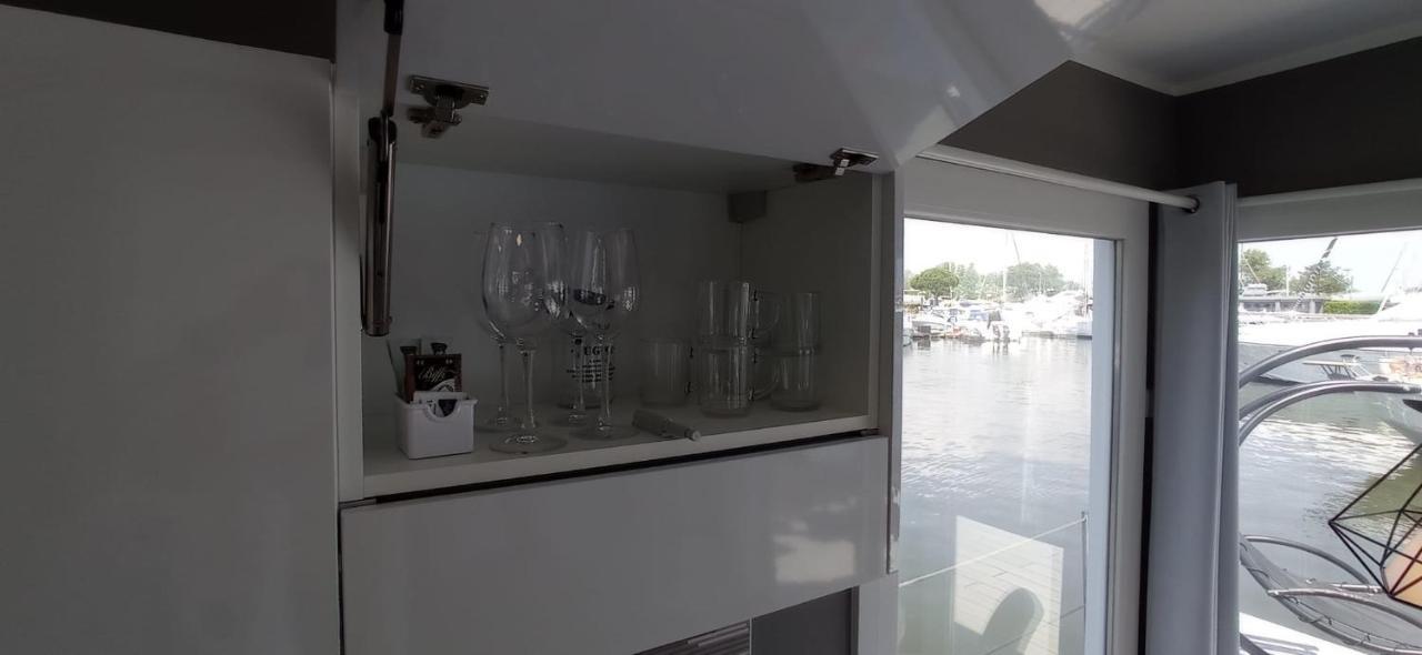 Marina Degli Estensi Floating Resort Llido Degli Estensi Zewnętrze zdjęcie