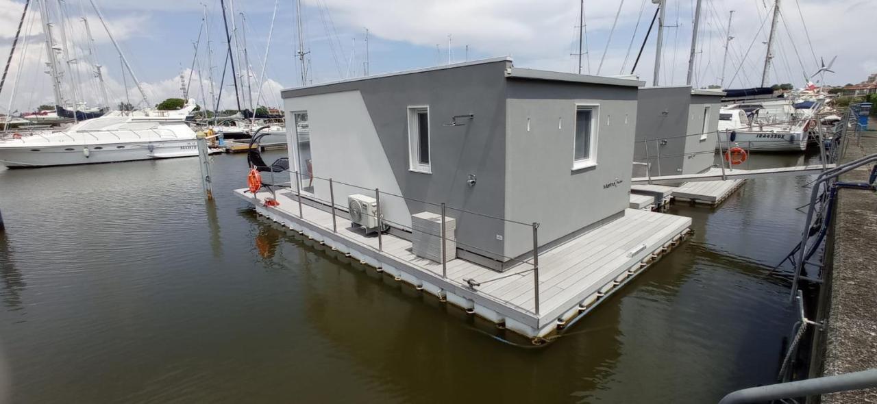 Marina Degli Estensi Floating Resort Llido Degli Estensi Zewnętrze zdjęcie